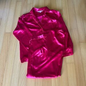 Victoria’s Secret Angel pajamas, size medium, LKN.